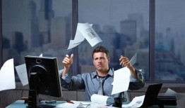 办公室白领遭遇职场潜规则